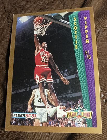 1992-93 Fleer #299 Scottie Pippen Slam Dunk — front