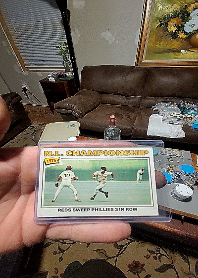 1976 Topps N.L. Championship Reds Sweep Phillies 3 In Row — front