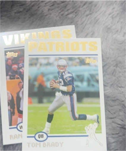 2004 Topps #275 Tom Brady — front