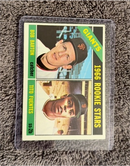 1966 Topps #511 Giants Rookie Stars Bob Barton / Tito Fuentes — front