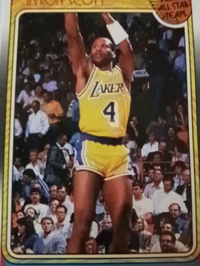 1988-89 Fleer #122 Byron Scott — front