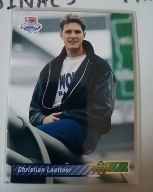 1992-93 Upper Deck #3 Christian Laettner — front