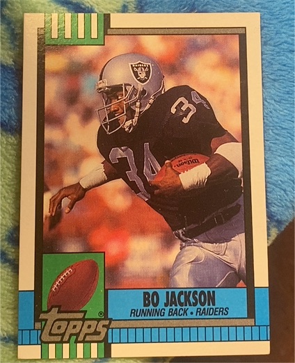 1990 Topps #285 Bo Jackson — front