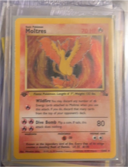 1999 Pokémon Fossil #12 Moltres — front
