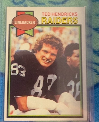 1979 Topps #345 Ted Hendricks — front