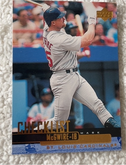2000 Upper Deck #268 Mark McGwire — front