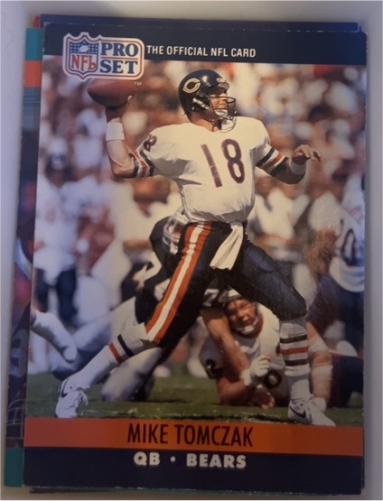 1990 Pro Set #458 Mike Tomczak — front