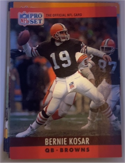 1990 Pro Set #72 Bernie Kosar — front