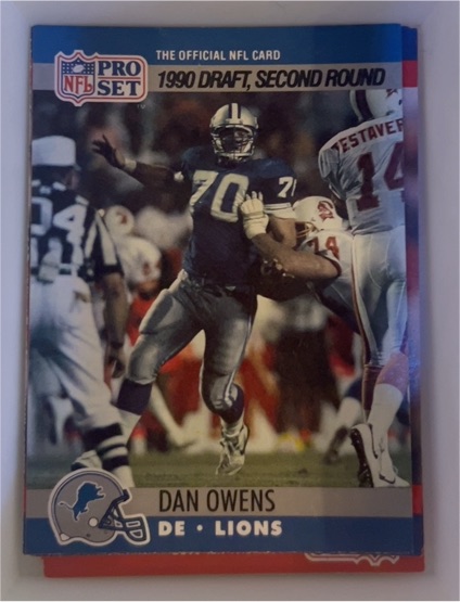 1990 Pro Set #704 Dan Owens — front