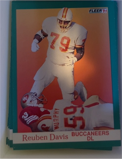 1991 Fleer #372 Reuben Davis — front