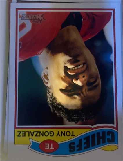 2005 Topps Heritage #41 Tony Gonzalez — front