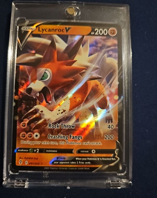 2021 Pokémon TCG Evolving Skies #091 Lycanroc V — front