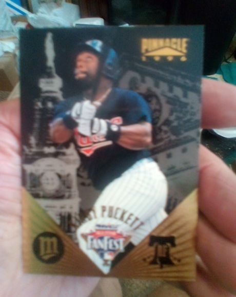 1996 Pinnacle FanFest #11 Kirby Puckett — front