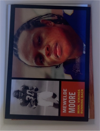 2005 Topps Heritage #Mewelde Moore — front