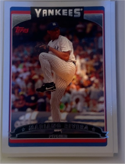 2006 Topps #110 Mariano Rivera — front