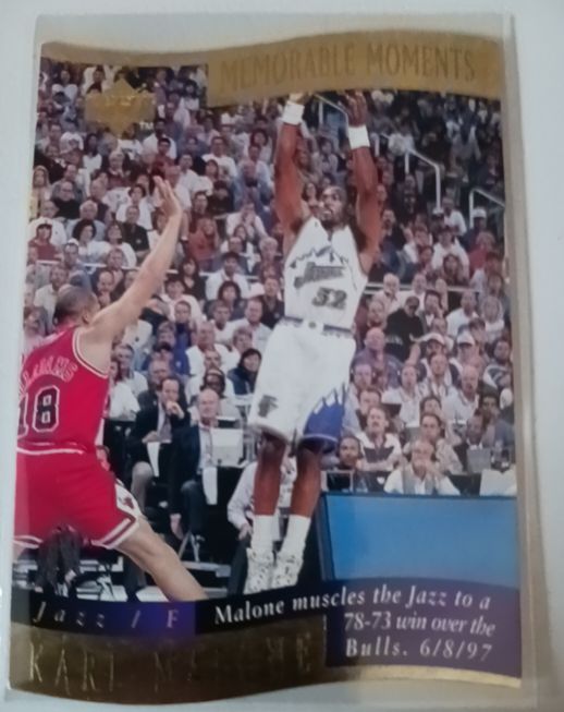 1997-98 Upper Deck Collector's Choice #7 Karl Malone Memorable Moments — front