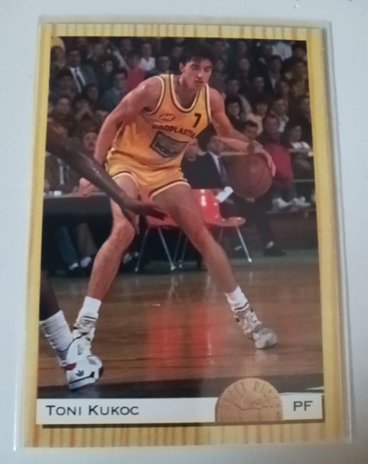 1993 Classic Draft Picks #10 Toni Kukoc — front