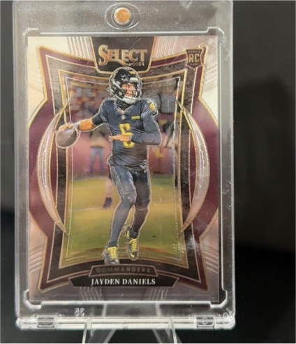 2024 Panini Select #26 Jayden Daniels — front