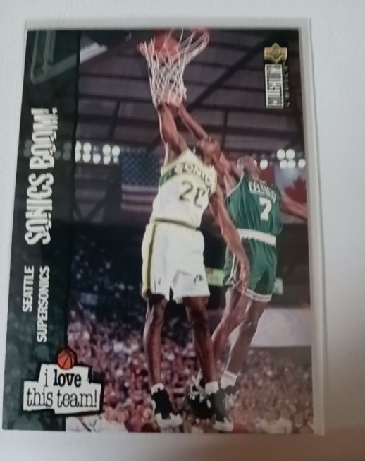1995 Upper Deck Collector's Choice #390 Gary Payton — front