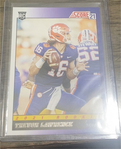 2021 Panini Score #16 Trevor Lawrence — front