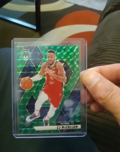 2019-20 Panini Mosaic #47 CJ McCollum — front