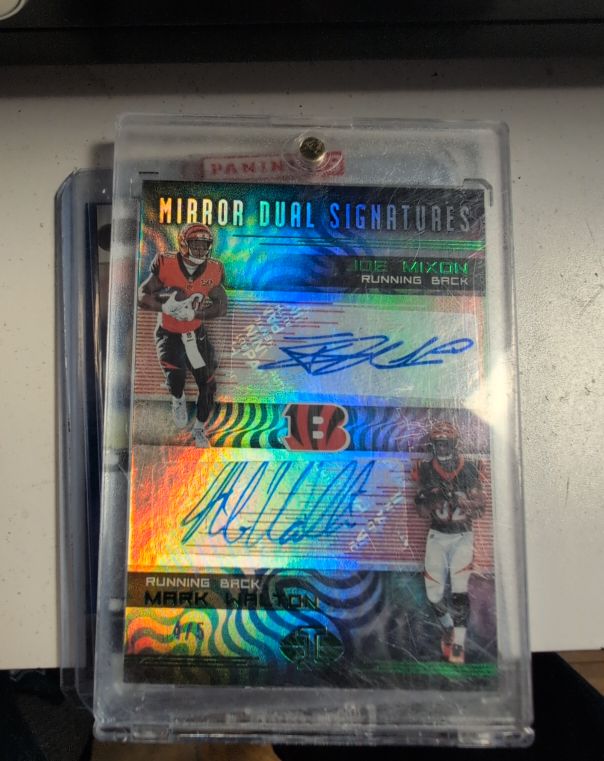 2017 Panini Illusions Mirror Dual Signatures # Joe Mixon / Mark Walton — front