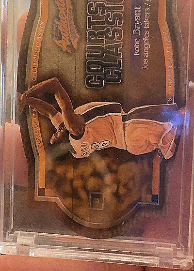 2002 Fleer Authentix Courtside Classics #CC Kobe Bryant — front