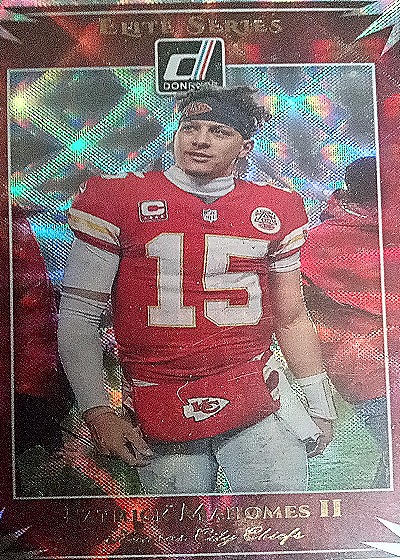 2019 Donruss Optic Elite Series #ES-23 Patrick Mahomes II — front