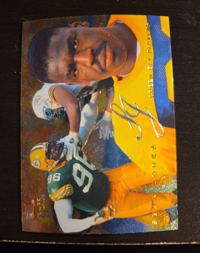 1995 Flair #76 Sean Jones — front