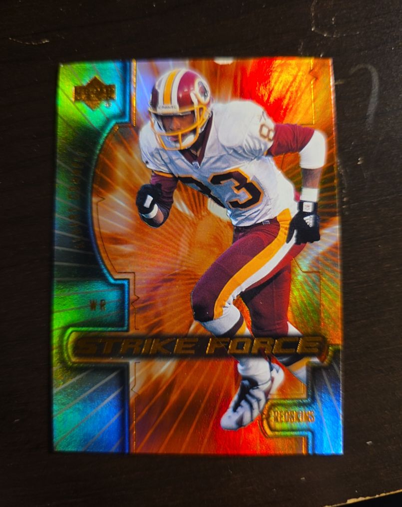 2000 Upper Deck Strike Force #SF10 Albert Connell — front