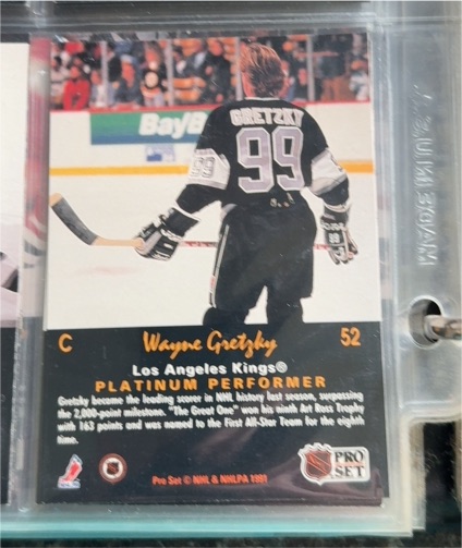 1991-92 Pro Set Platinum #52 Wayne Gretzky — front