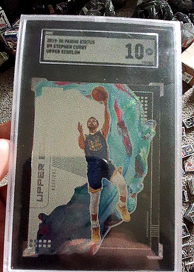 2019-20 Panini Status #5 Stephen Curry — front