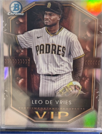 2025 Bowman Chrome #VIP-14 Leo De Vries Very Important Prospects — front