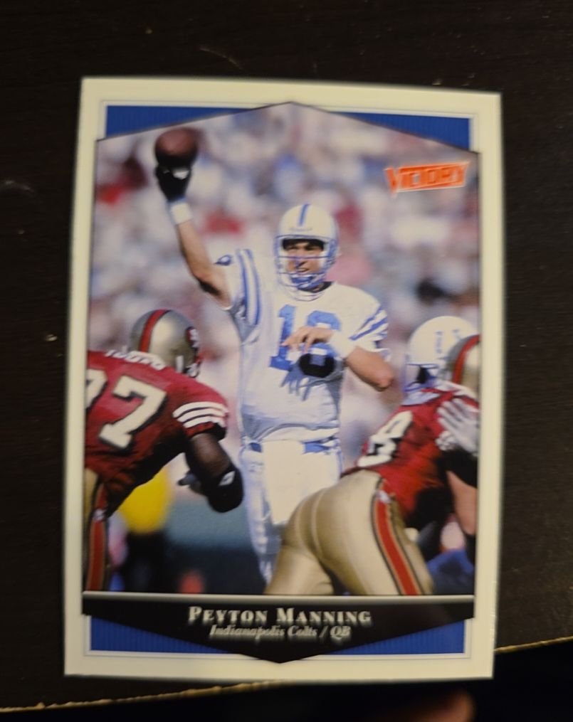 1999 Upper Deck Victory #107 Peyton Manning Indianapolis Colts — front