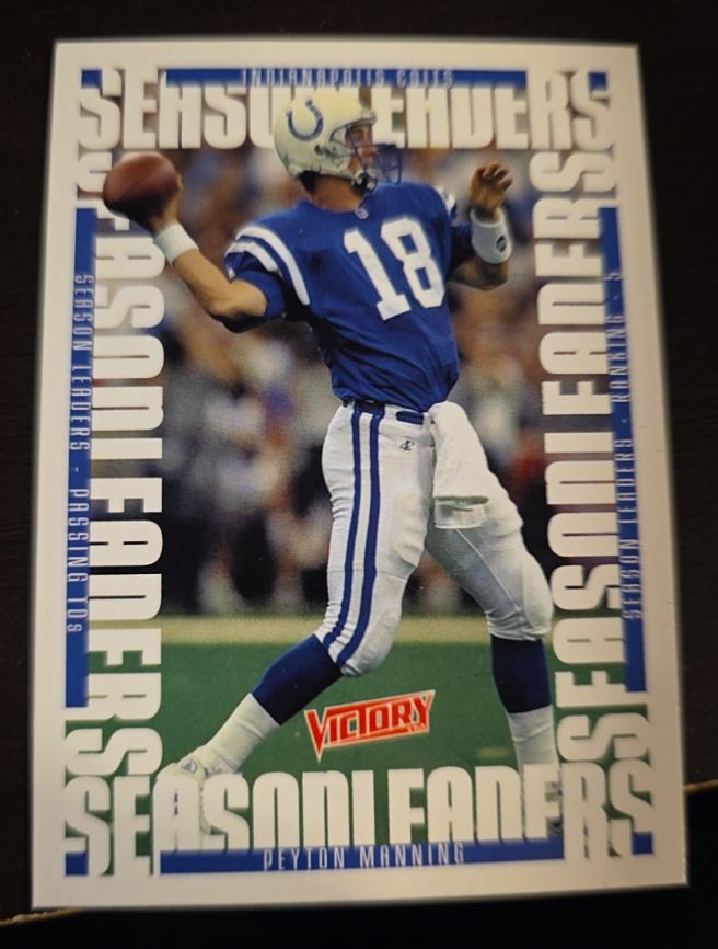 1999 Upper Deck Victory #320 Peyton Manning — front