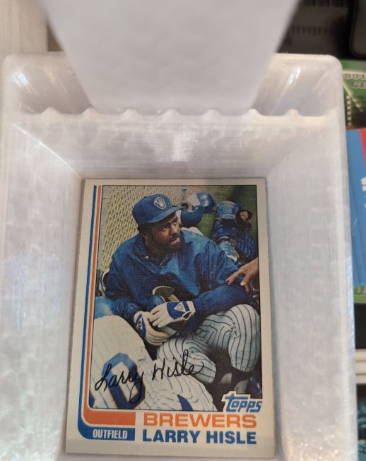 1977 Topps #100 Larry Hisle — front
