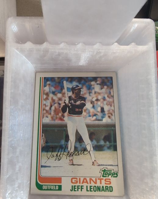 1982 Topps #47 Jeff Leonard — front