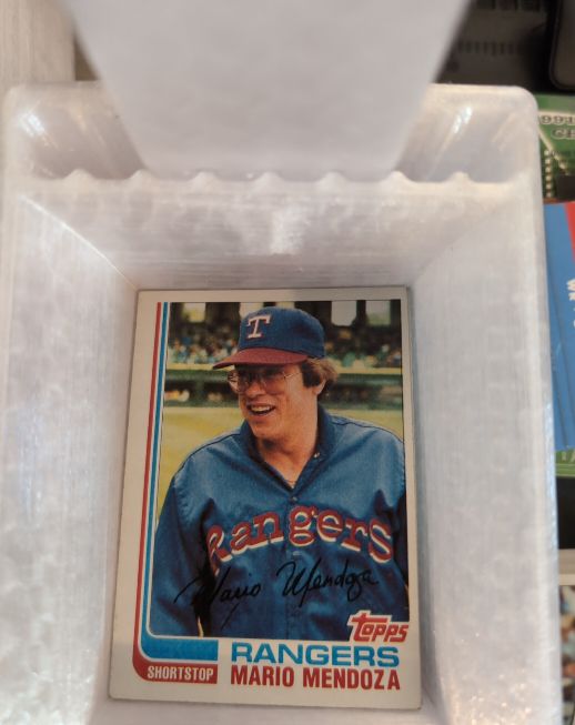 1982 Topps #123 Mario Mendoza — front