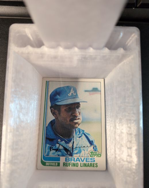 1985 Topps #244 Rufino Linares — front