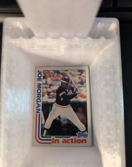 1982 Topps #401 Joe Morgan In Action — front