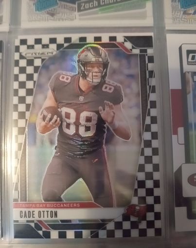 2024 Panini Prizm #271 Cade Otton — front