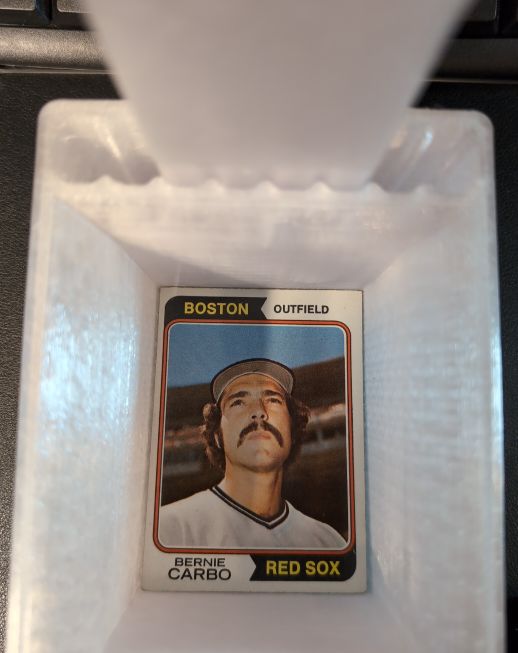 1974 Topps #621 Bernie Carbo — front