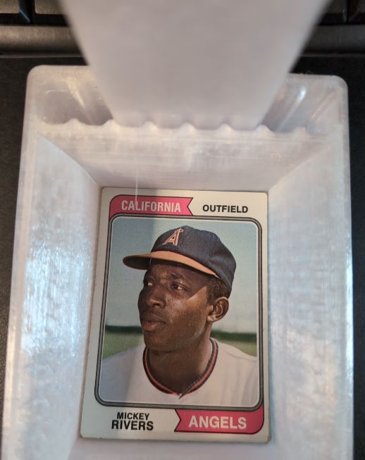 1974 Topps #76 Mickey Rivers — front