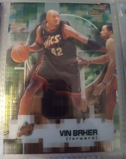 2000-01 Topps Finest Basketball #107 Vin Baker — front