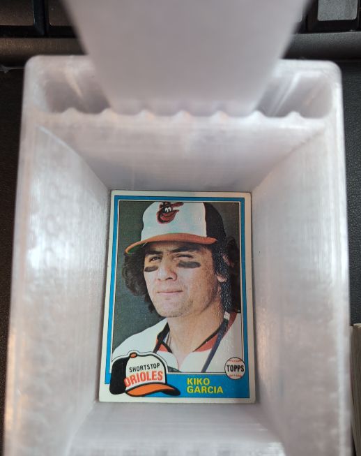 1981 Topps #688 Kiko Garcia — front