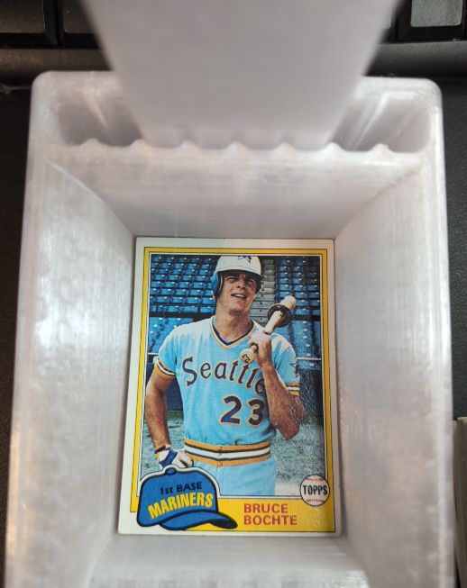 1981 Topps #723 Bruce Bochte — front