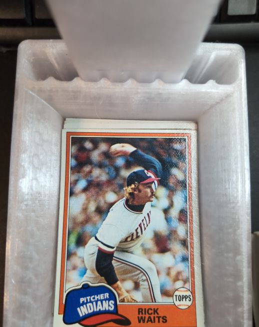 1976 Topps #300 Rick Waits — front