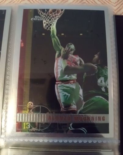 1997 Topps Chrome #101 Alonzo Mourning — front