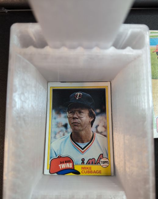 1981 Topps #657 Mike Cubbage — front