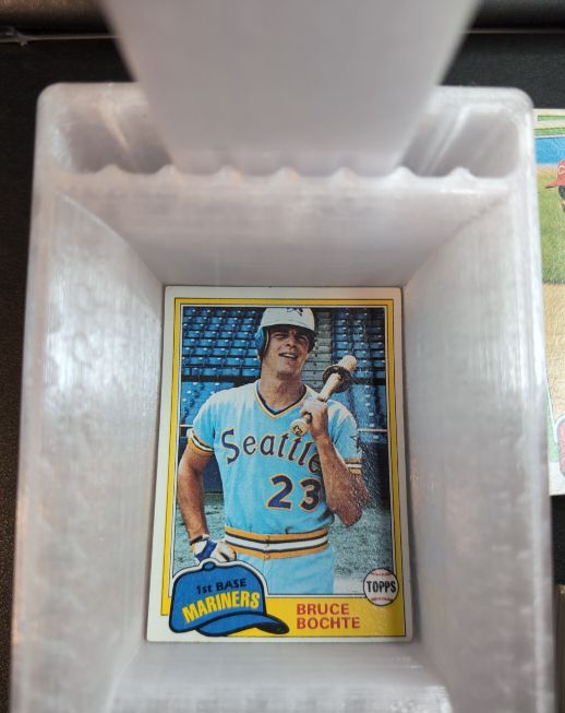 1981 Topps #723 Bruce Bochte — front